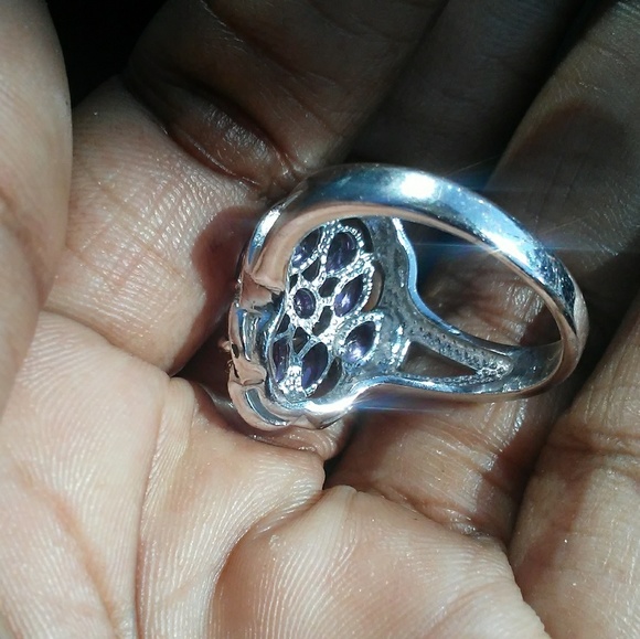 Womens Ring - Picture 4 of 4